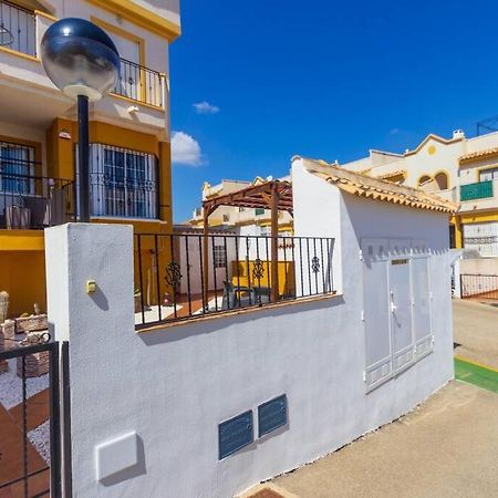 La Casa De Mi Suenos Villa Торевиеха Екстериор снимка