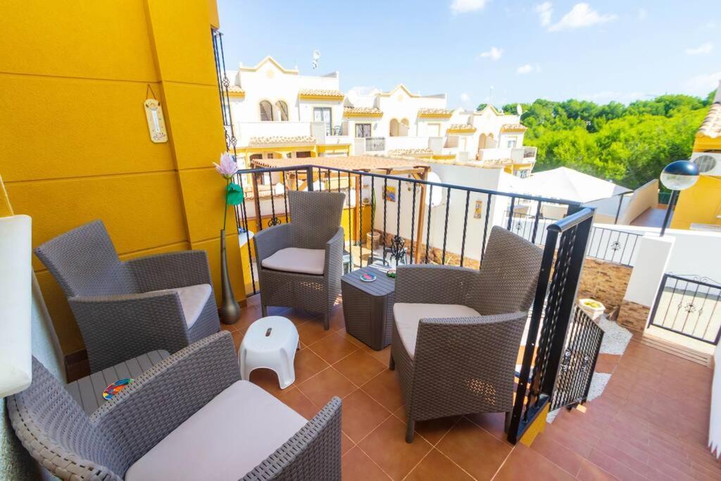 La Casa De Mi Suenos Villa Торевиеха Екстериор снимка